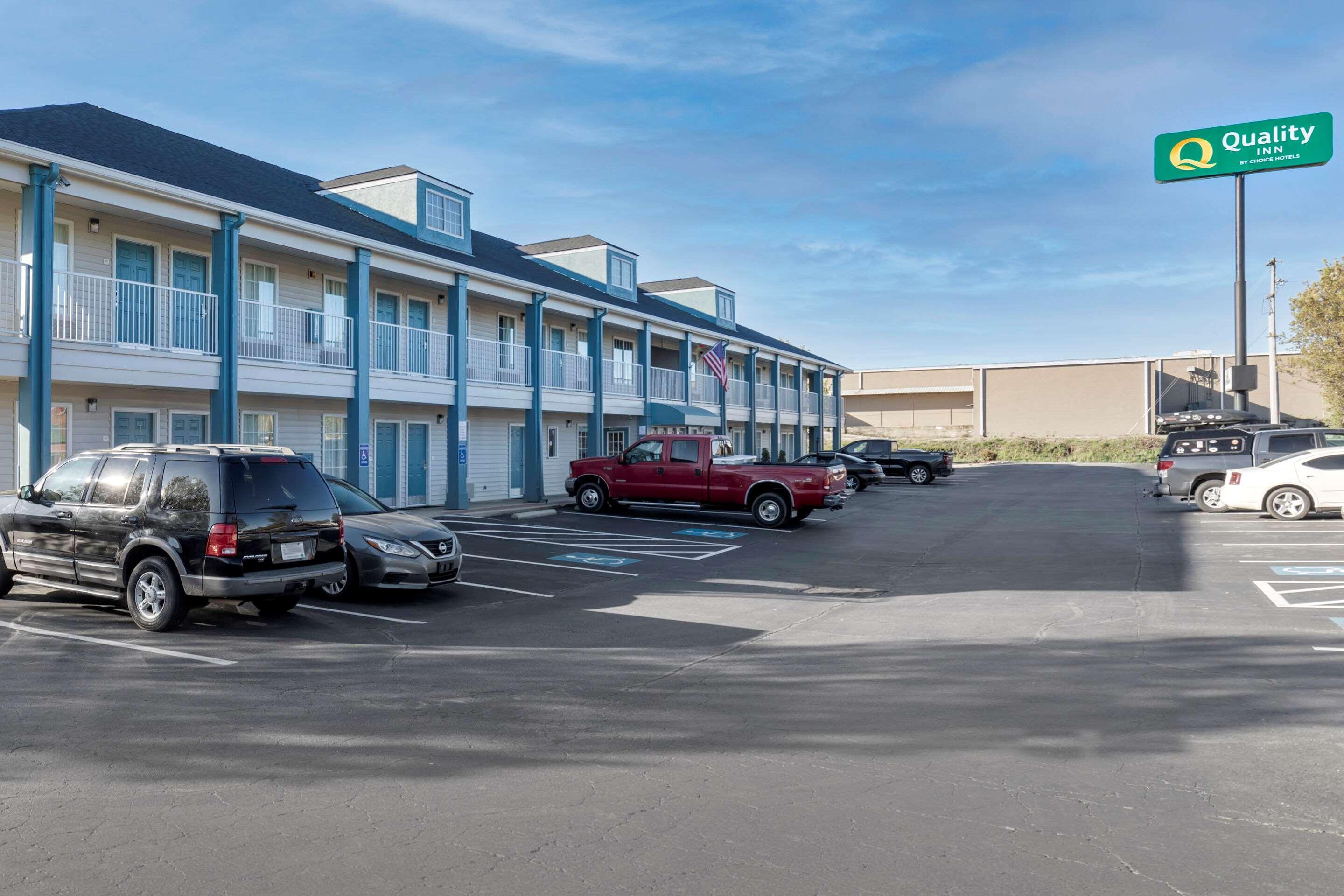 Quality Inn Seneca Us-123 Exterior photo